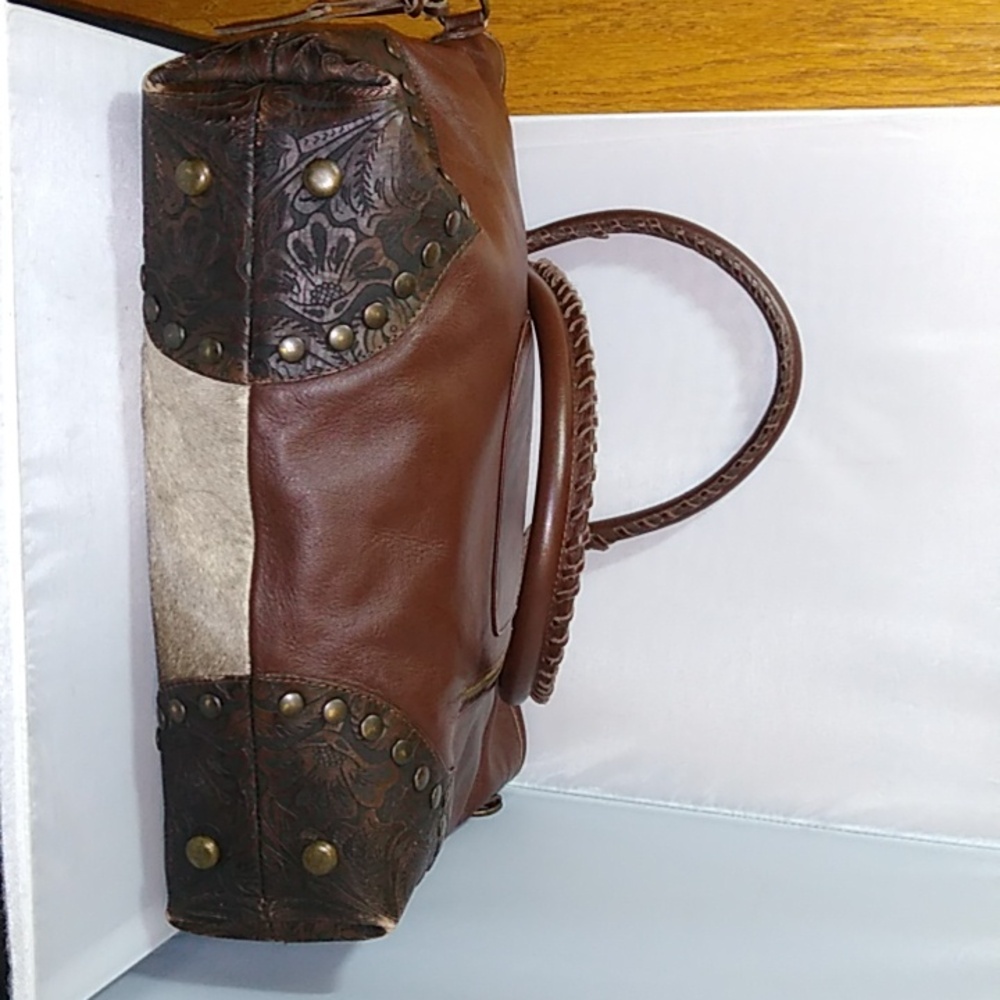 Idyllwind leather and cow hair large tote and wallet - Picture 15 of 16